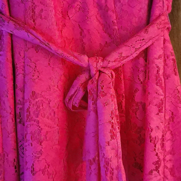 NWT Sleeveless Asymmetrical High Low Lace Dress - size 8 - Picture 3 of 10